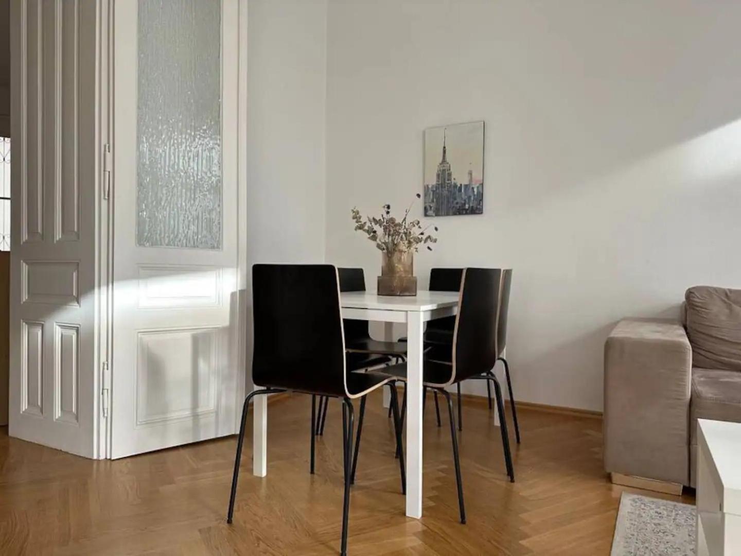 Beautiful Apartments In Vienne Extérieur photo