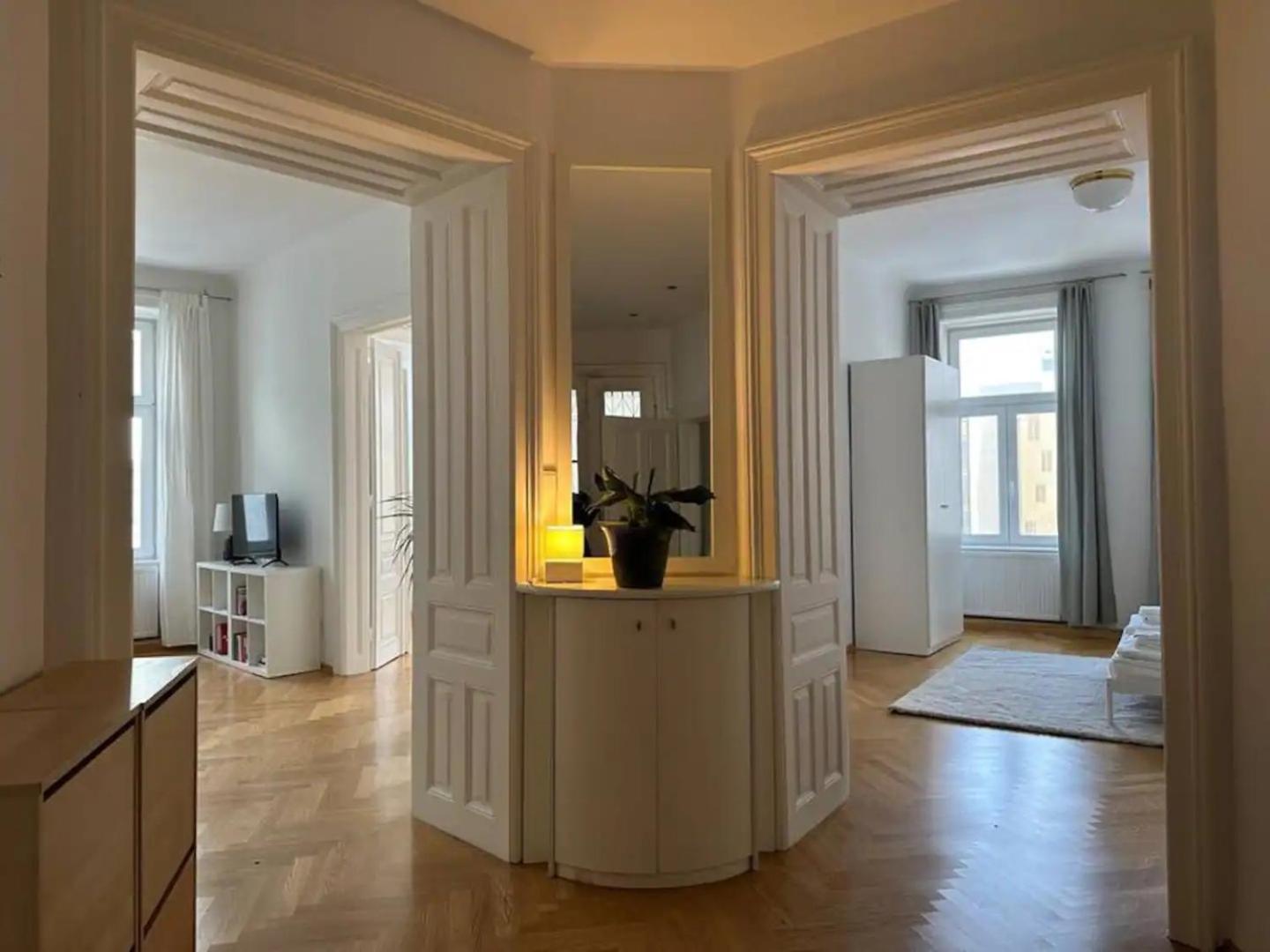 Beautiful Apartments In Vienne Extérieur photo