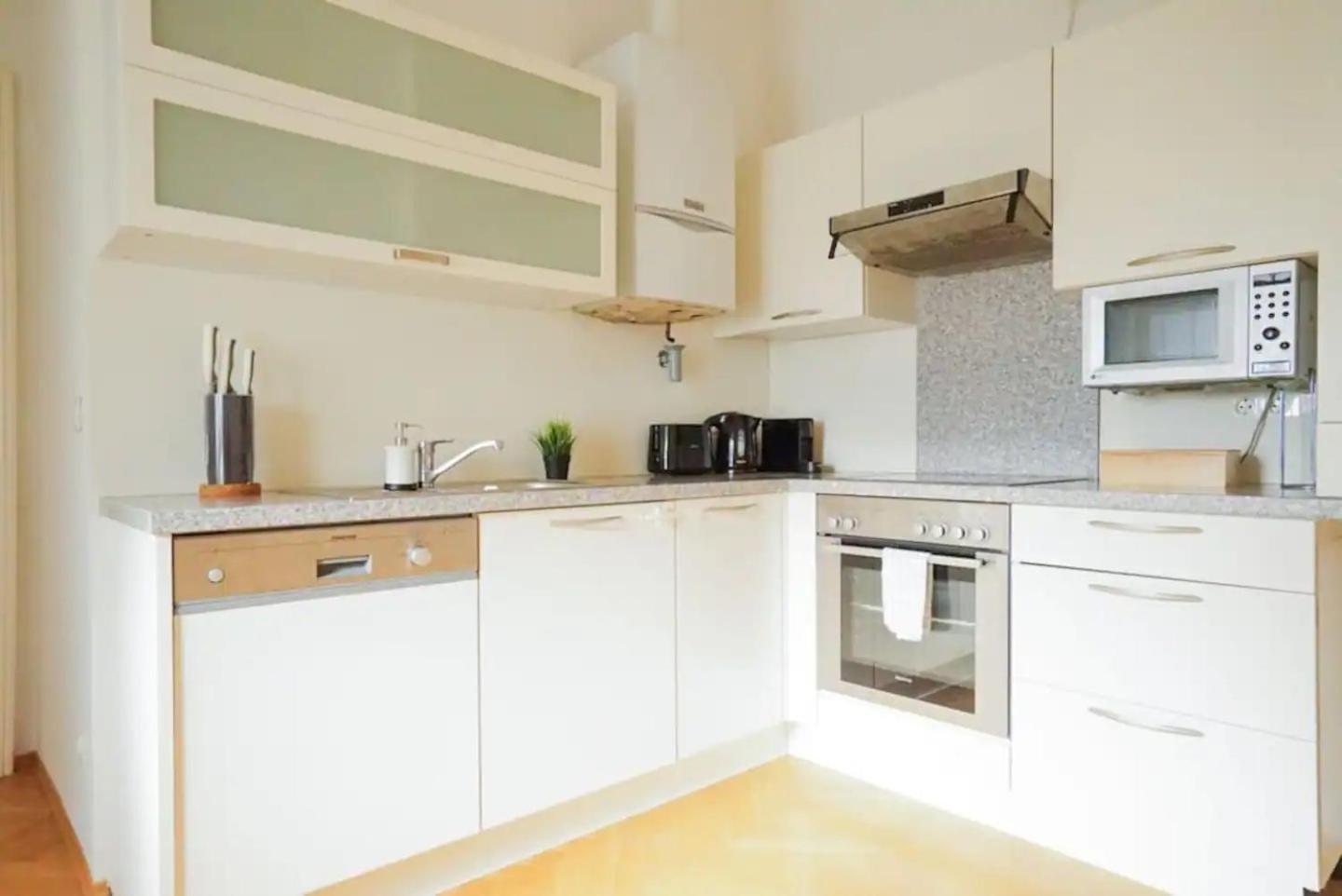 Beautiful Apartments In Vienne Extérieur photo